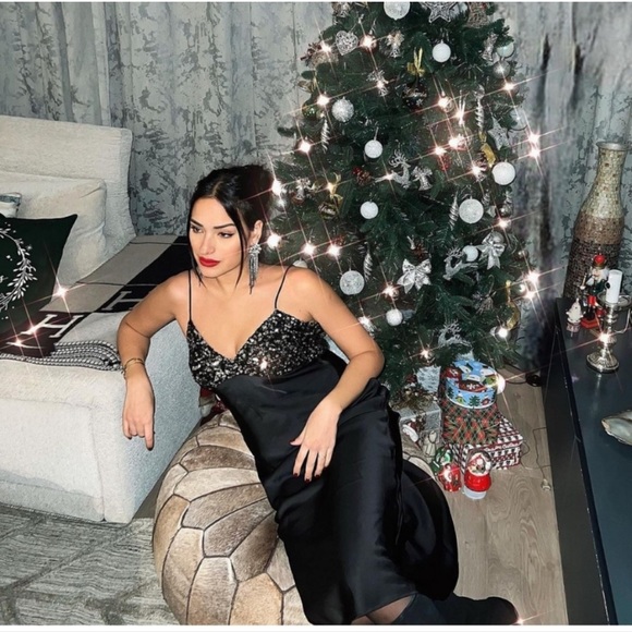 Zara BLOGGERS FAVORITE Sequin Camisole Dress - Picture 6 of 8